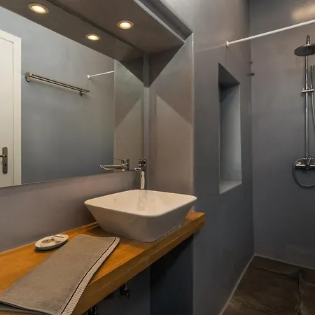 Kalivitis Boutique House * Zefiría