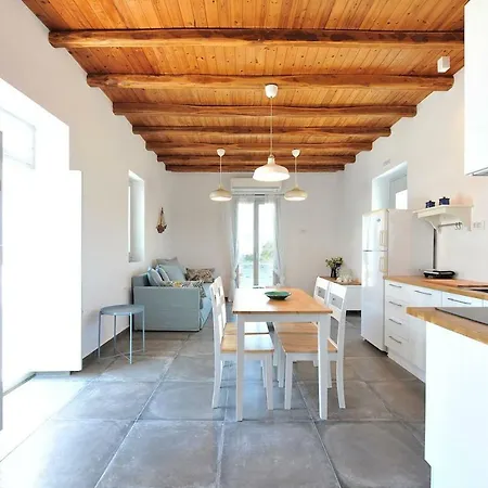 Kalivitis Boutique House * Zefiría